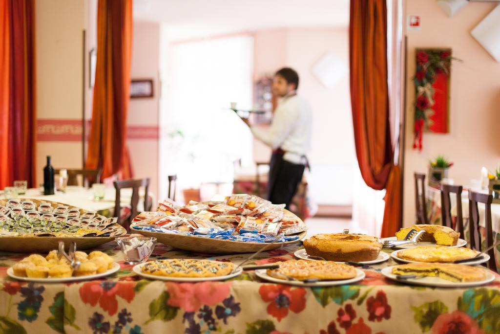Hotel Fabbrini Abbadia San Salvator Εξωτερικό φωτογραφία