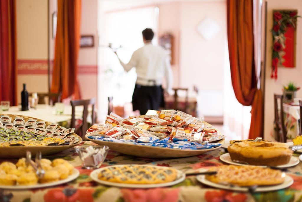 Hotel Fabbrini Abbadia San Salvator Εξωτερικό φωτογραφία