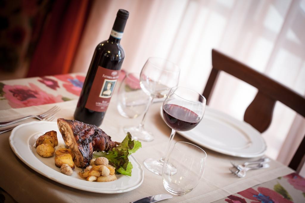 Hotel Fabbrini Abbadia San Salvator Εξωτερικό φωτογραφία