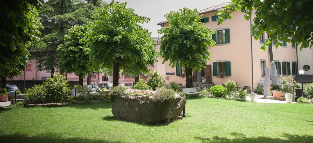 Hotel Fabbrini Abbadia San Salvator Εξωτερικό φωτογραφία