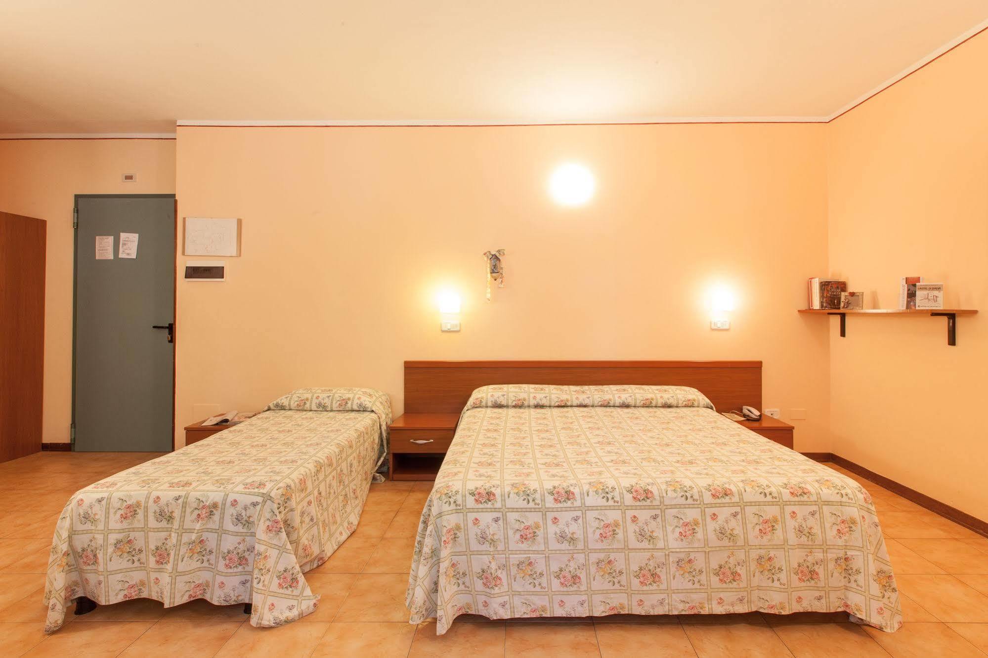Hotel Fabbrini Abbadia San Salvator Εξωτερικό φωτογραφία